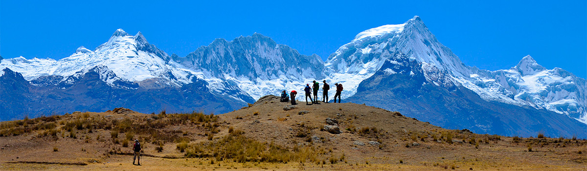 Peru: Trekking Laguna Wilcacocha Adventure over (3725 m)