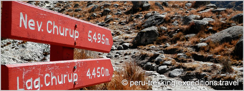 Peru: Trekking Laguna Churup Adventure over (4450 m)