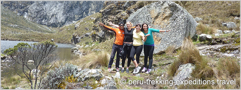 Peru: Trekking Laguna 69 Adventure over (4650 m)